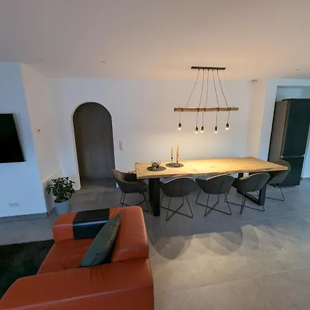 Apartment H1 Ferienwohnung *